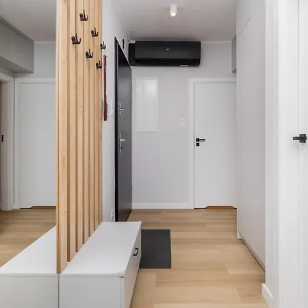 Okrzei With Balcony & Parking Seaside By Renters * ソポト