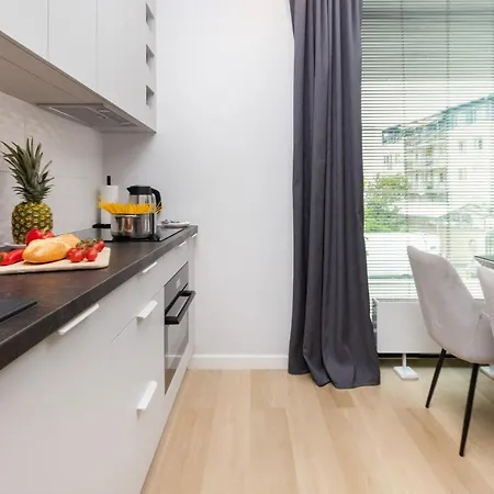 Okrzei With Balcony & Parking Seaside By Renters Sopot
