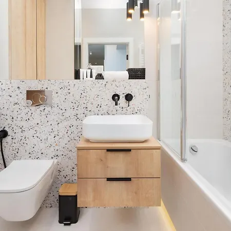 ホテル Okrzei With Balcony & Parking Seaside By Renters ソポト