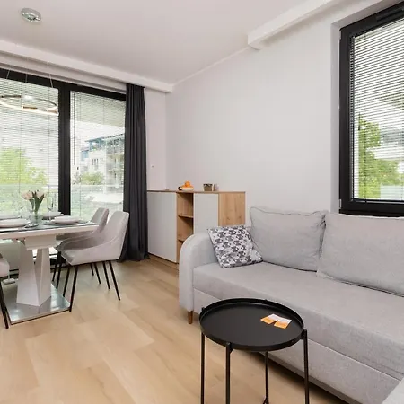 Okrzei With Balcony & Parking Seaside By Renters